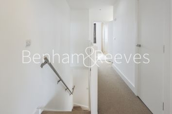 3 bedrooms flat to rent in Cadogan Road, Royal Arsenal Riverside, SE18-image 21