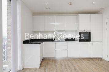 2 bedrooms flat to rent in Royal Arsenal Riverside, Woolwich, SE18-image 2