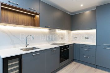 1 bedroom flat to rent in Royal Arsenal, Riverside, SE18-image 7