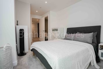 2 bedrooms flat to rent in Brigadier Walk Royal, Arsenal Riverside, SE18-image 10