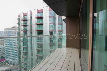 2 bedrooms flat to rent in Brigadier Walk Royal, Arsenal Riverside, SE18-image 15