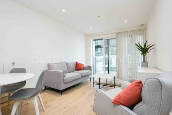 2 bedrooms flat to rent in Royal Arsenal Riverside, Duke of Wellington Avenue, SE18-image 7