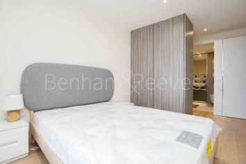 2 bedrooms flat to rent in Royal Arsenal Riverside, Duke of Wellington Avenue, SE18-image 10