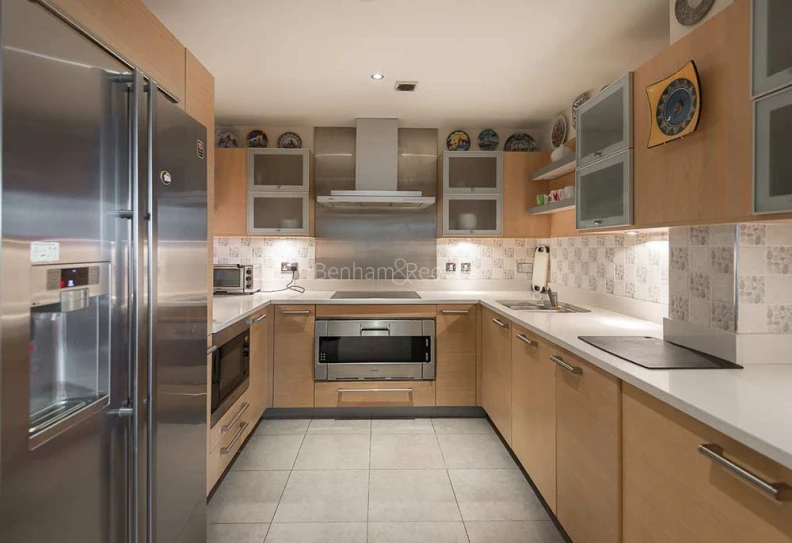 Imperial Wharf kitchen images 2