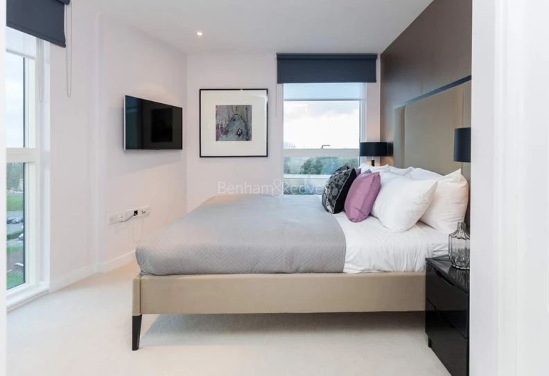 Kew Bridge West bedroom images 1