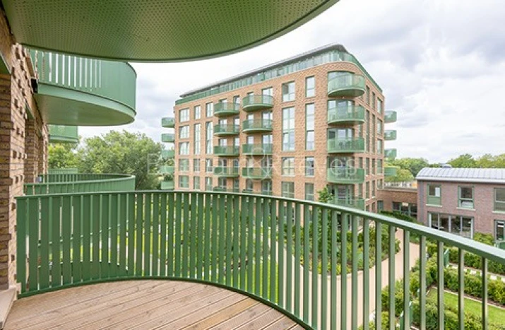 Kidbrooke Village amenities images 2