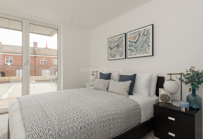 London Square Streatham Hill bedroom images 1