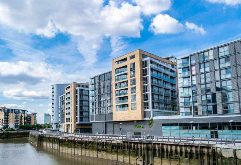 New Capital Quay Image 1