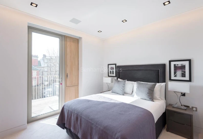 One Tower Bridge bedroom images 1