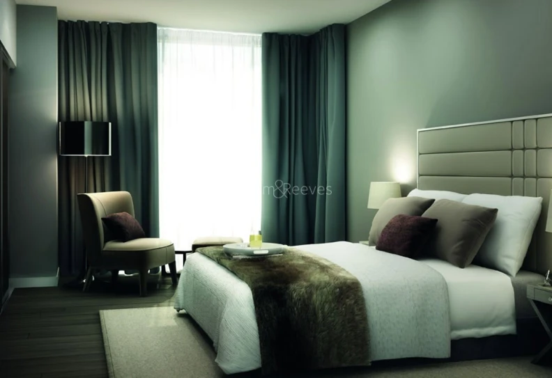 Royal Mint Gardens bedroom images 1