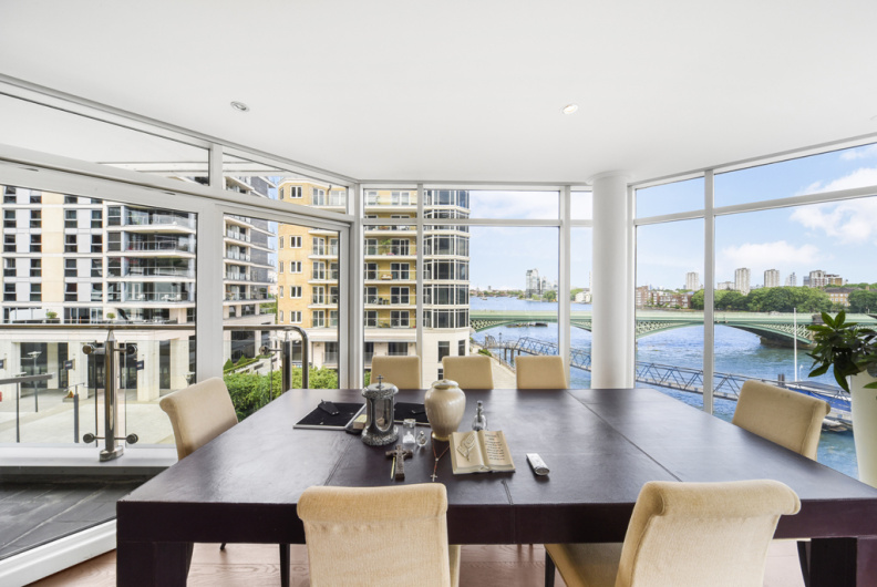 3 bedrooms apartments/flats to sale in The Boulevard, Imperial Wharf-image 11