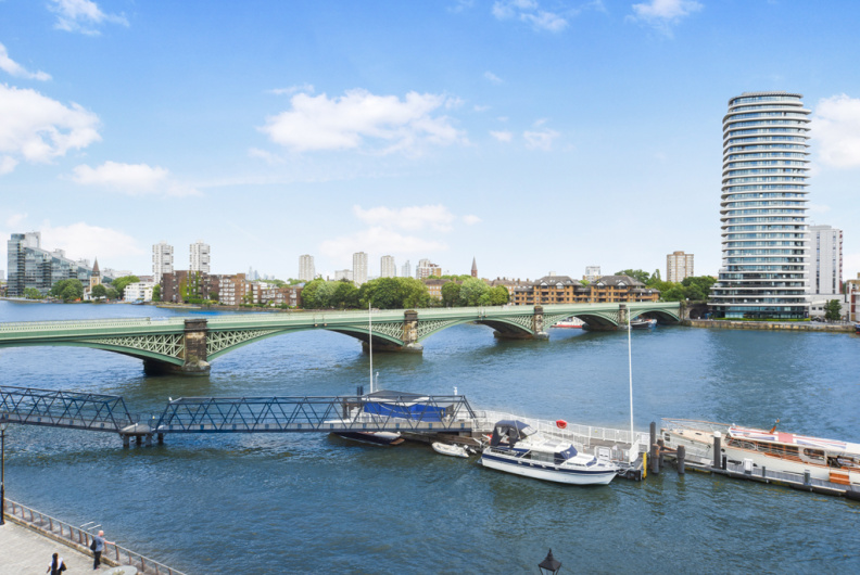 3 bedrooms apartments/flats to sale in The Boulevard, Imperial Wharf-image 25