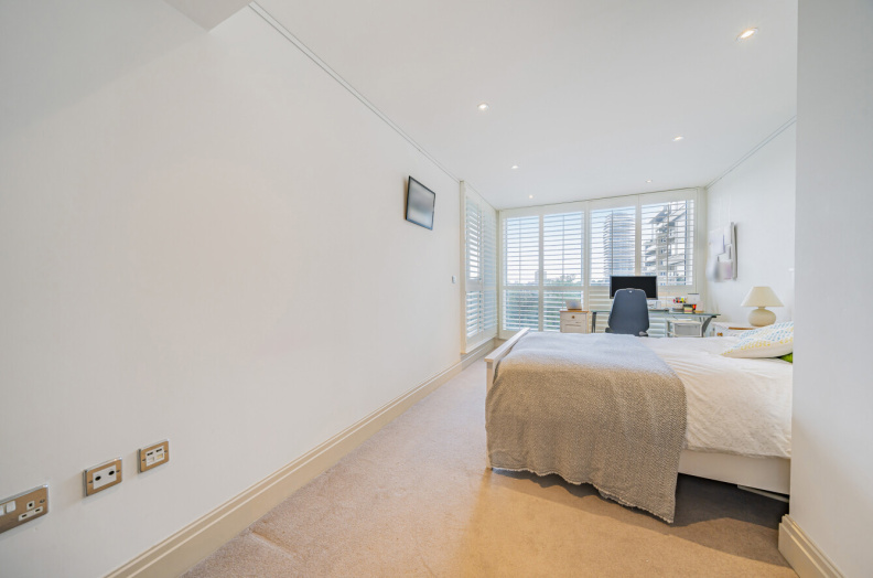 2 bedrooms apartments/flats to sale in The Boulevard, Imperial Wharf-image 15