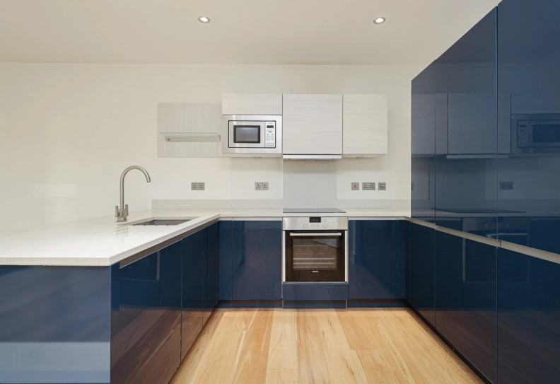 2 bedrooms apartments/flats to sale in Bonchurch Road, North Kensington-image 3