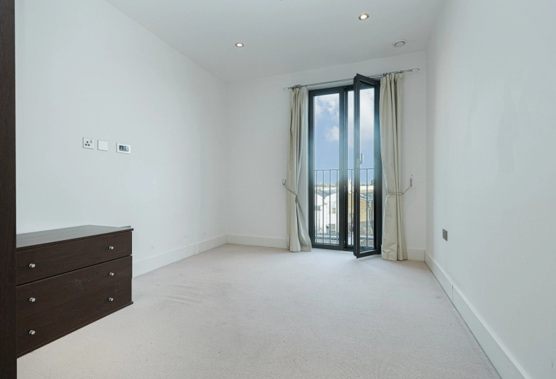 2 bedrooms apartments/flats to sale in Bonchurch Road, North Kensington-image 11