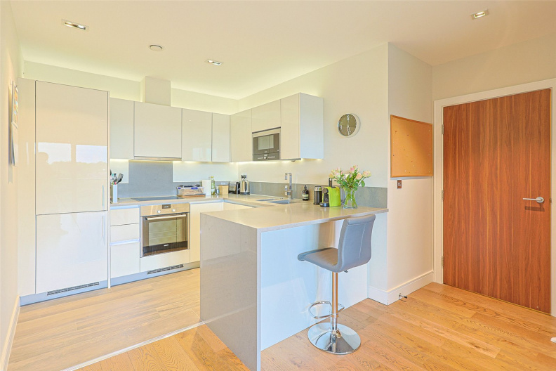 2 bedrooms apartments/flats to sale in Dickens Yard, Ealing, London-image 15