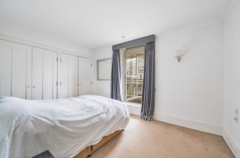 1 bedroom apartments/flats to sale in Coleridge Gardens, Chelsea-image 5