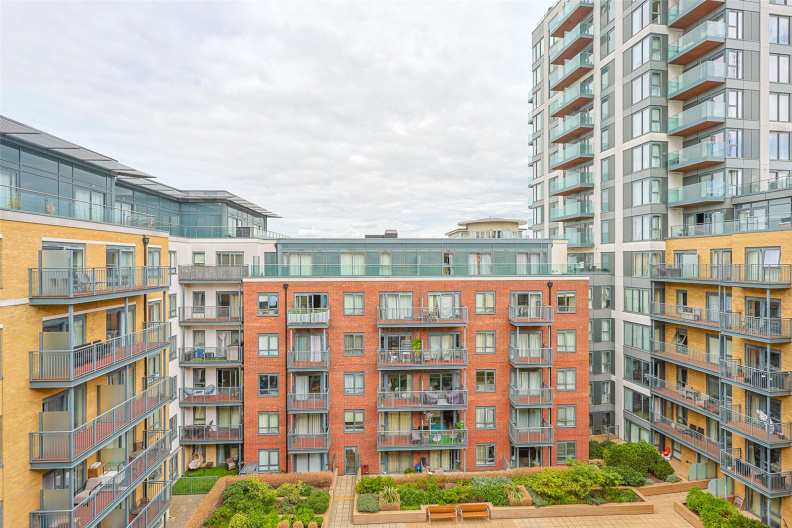 3 bedrooms apartments/flats to sale in Aerodrome Road, Beaufort Park, Colindale-image 13