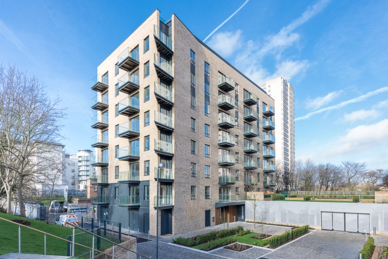 1 bedroom apartments/flats to sale in Heritage Place, Brentford-image 1