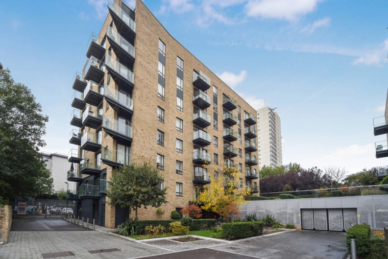 1 bedroom apartments/flats to sale in Heritage Place, Brentford-image 13