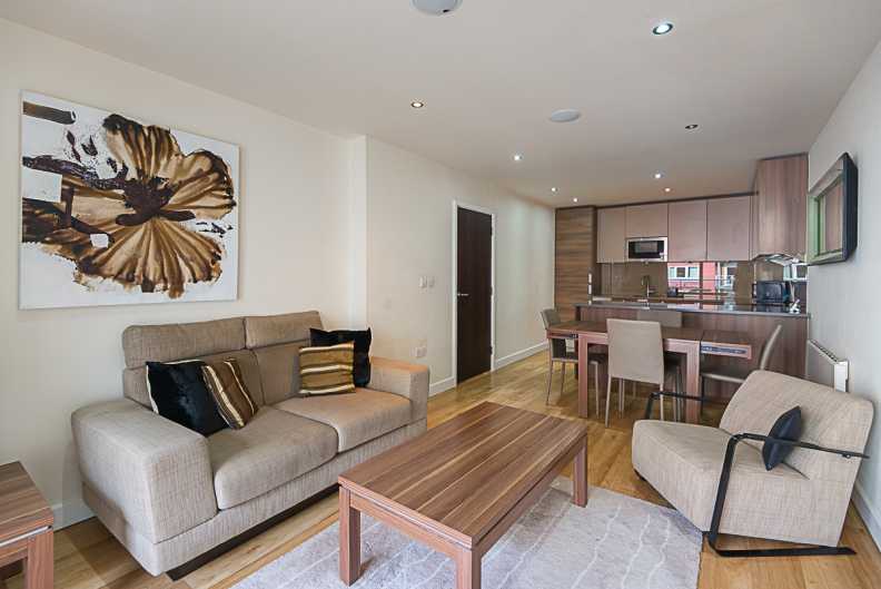 1 bedroom apartments/flats to sale in Boulevard Drive, Colindale, London-image 5