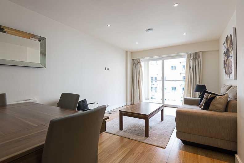 1 bedroom apartments/flats to sale in Boulevard Drive, Colindale, London-image 7