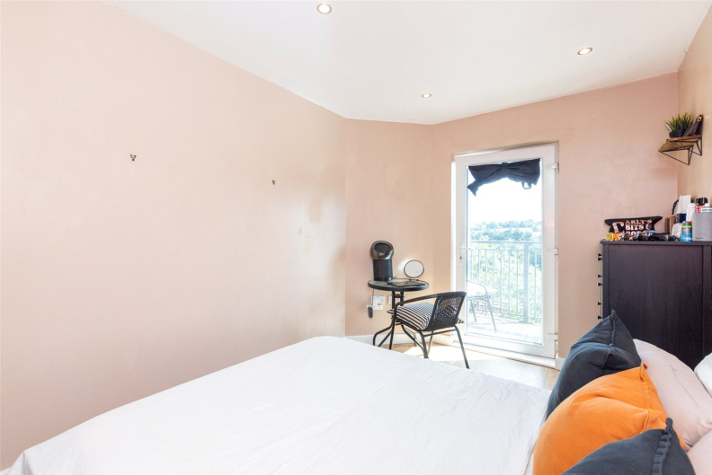 2 bedrooms apartments/flats to sale in Aerodrome Road, Colindale-image 15