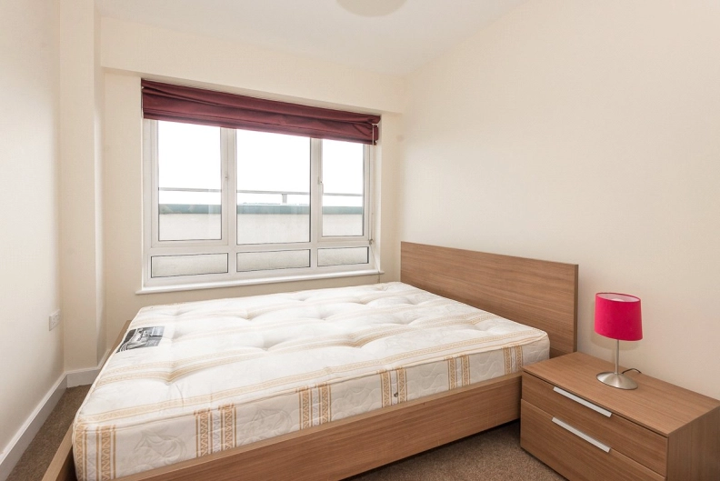 3 bedrooms apartments/flats to sale in Heritage Avenue, Beaufort Park, Colindale-image 7