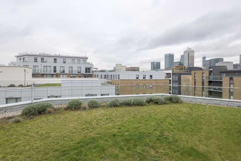 Studio apartments/flats to sale in St Annes Street, Canary Wharf-image 6