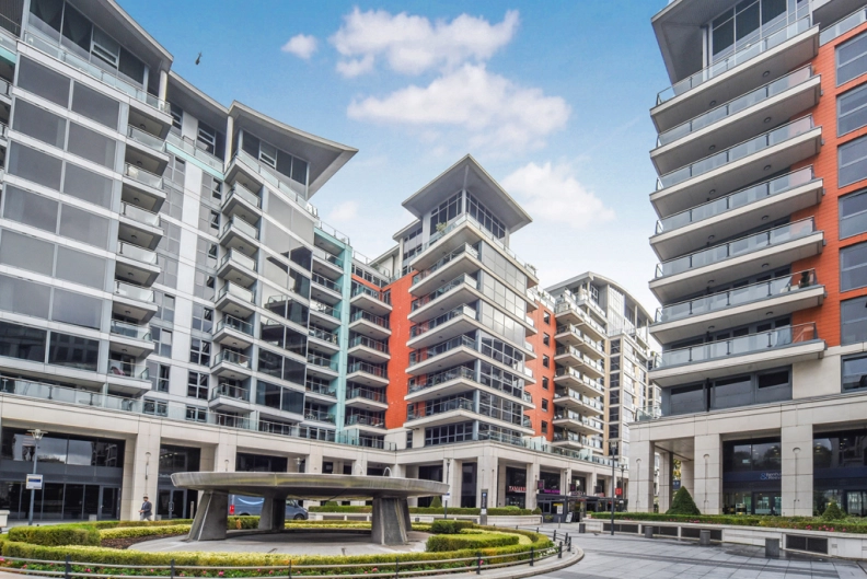 2 bedrooms apartments/flats to sale in The Boulevard, Imperial Wharf-image 16