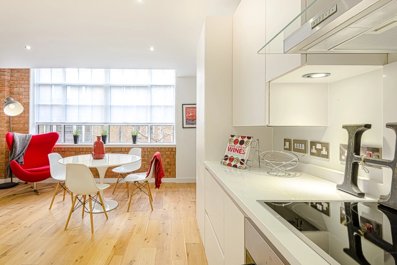 2 bedrooms apartments/flats to sale in Princelet Street, Spitalfields-image 2