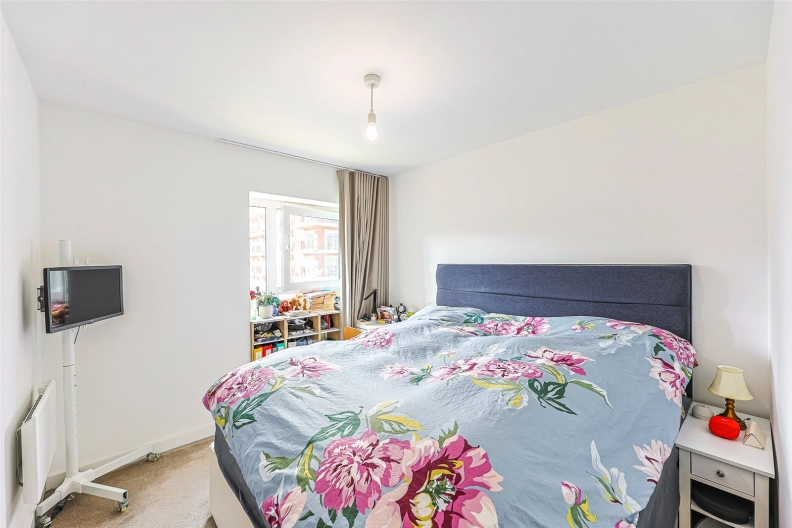 2 bedrooms apartments/flats to sale in Beaufort Square, Beaufort Park, Colindale-image 6