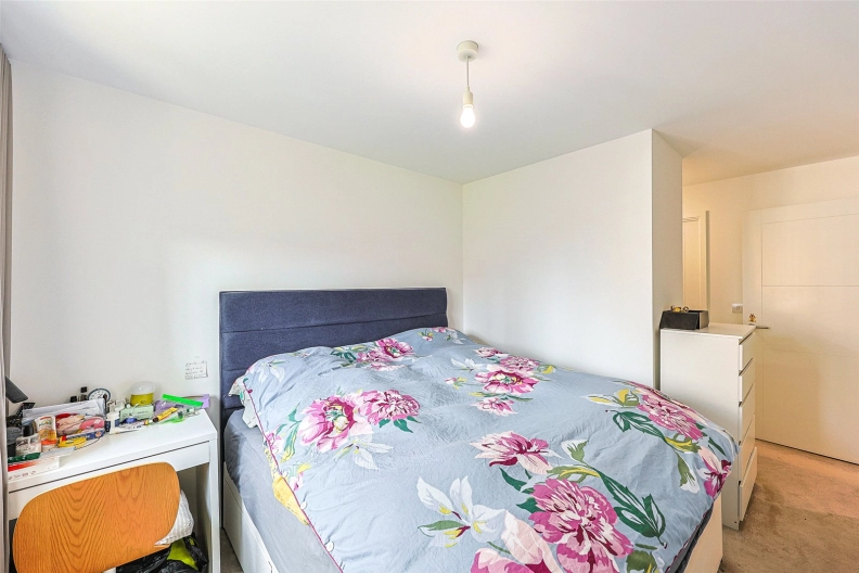 2 bedrooms apartments/flats to sale in Beaufort Square, Beaufort Park, Colindale-image 16