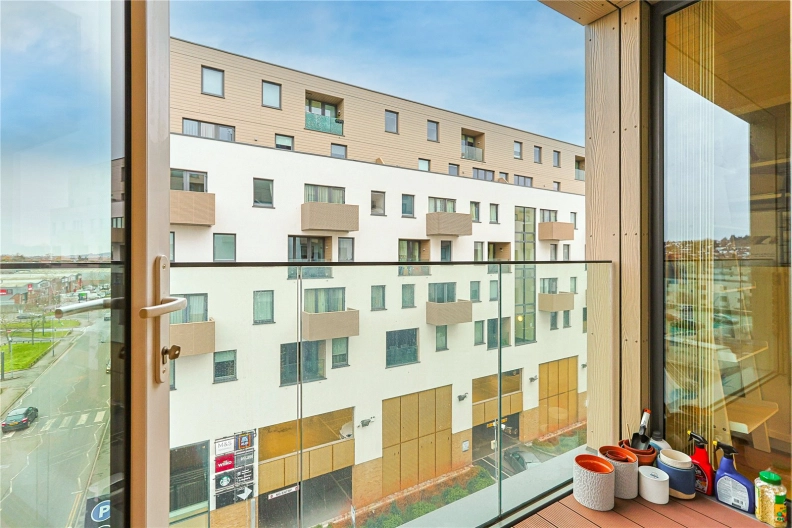 2 bedrooms apartments/flats to sale in Capitol Way, Colindale-image 9