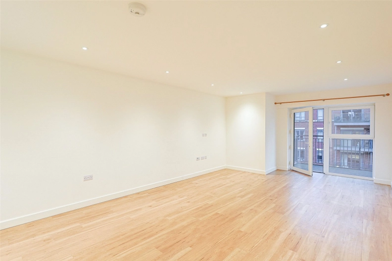 2 bedrooms apartments/flats to sale in East Drive, Beaufort Park, Colindale-image 12