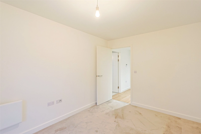 2 bedrooms apartments/flats to sale in East Drive, Beaufort Park, Colindale-image 14