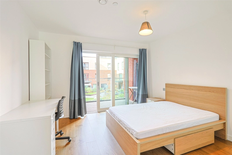 2 bedrooms apartments/flats to sale in Thonrey Close, Colindale-image 3