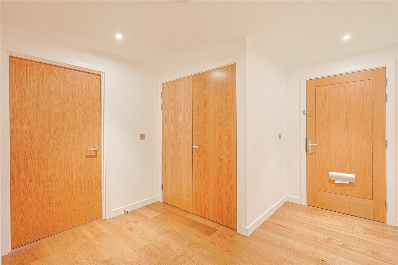 2 bedrooms apartments/flats to sale in Thonrey Close, Colindale-image 14