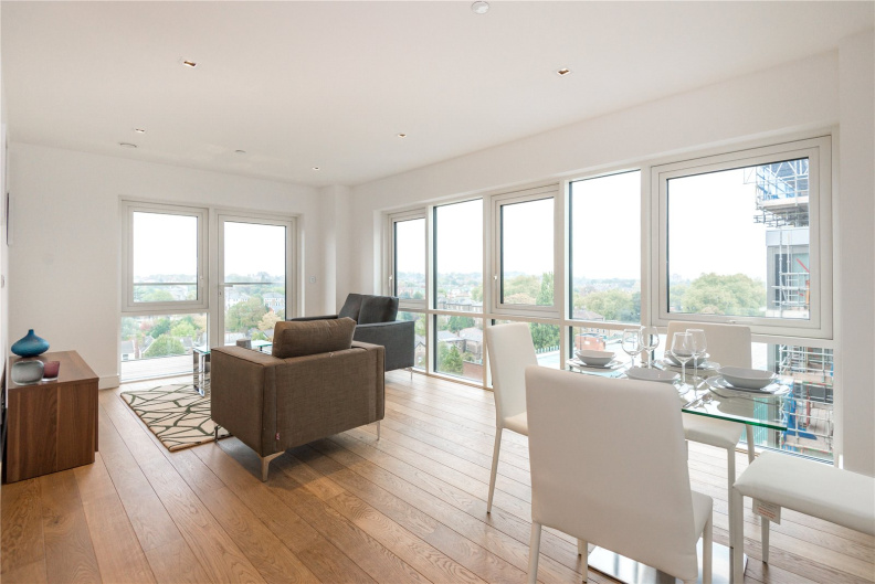 2 bedrooms apartments/flats to sale in Longfield Avenue, London-image 2