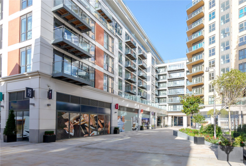 2 bedrooms apartments/flats to sale in Longfield Avenue, London-image 1