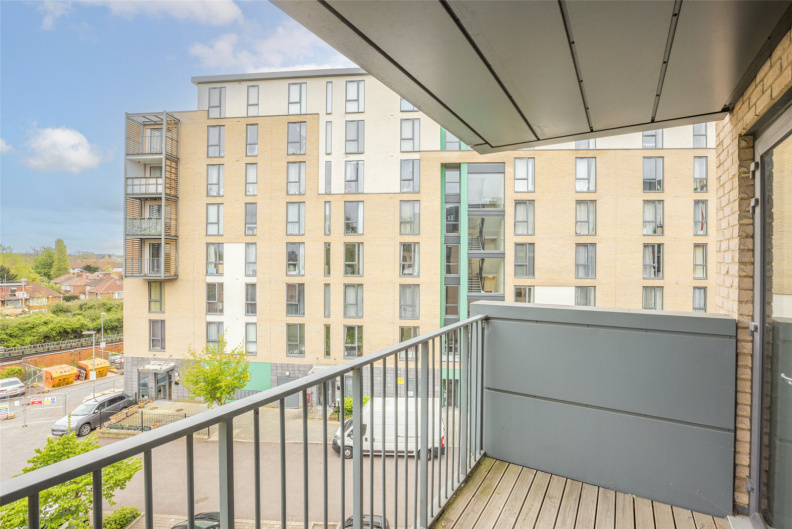 2 bedrooms apartments/flats to sale in Needleman Close, Pulse, Colindale-image 16