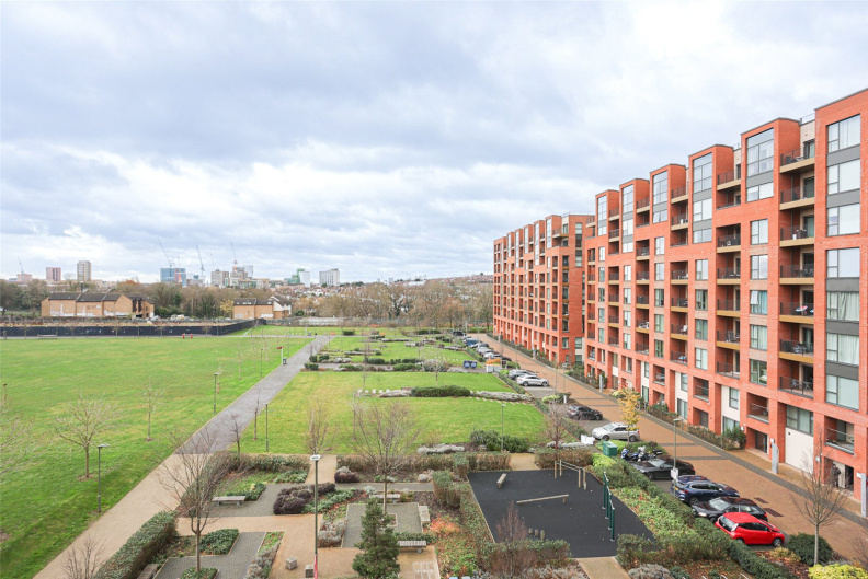 2 bedrooms apartments/flats to sale in Lismore Boulevard, Colindale Gardens-image 25