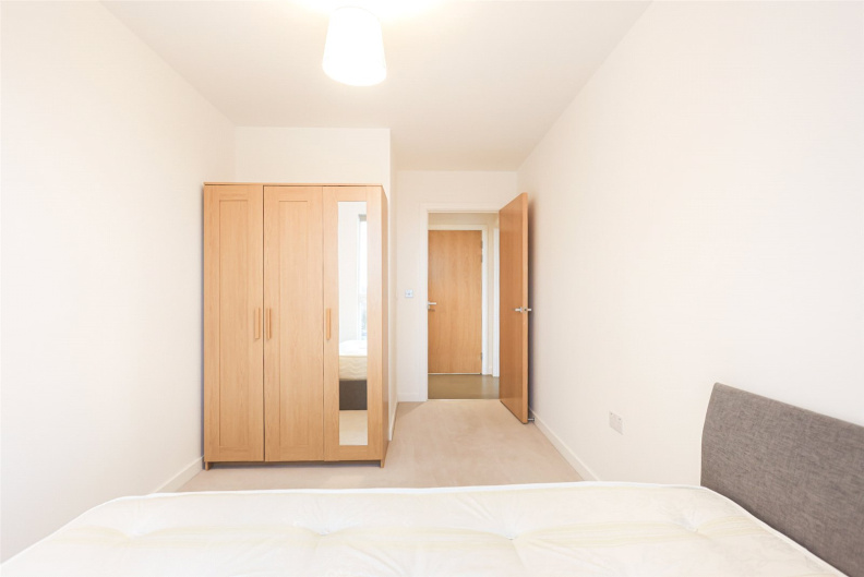 2 bedrooms apartments/flats to sale in Lismore Boulevard, Colindale Gardens-image 18