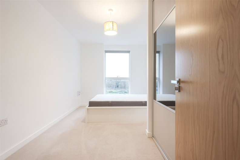2 bedrooms apartments/flats to sale in Lismore Boulevard, Colindale Gardens-image 20