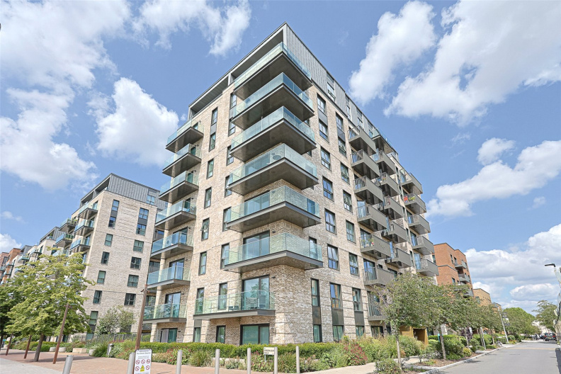 1 bedroom apartments/flats to sale in Accolade Avenue, Southall-image 1