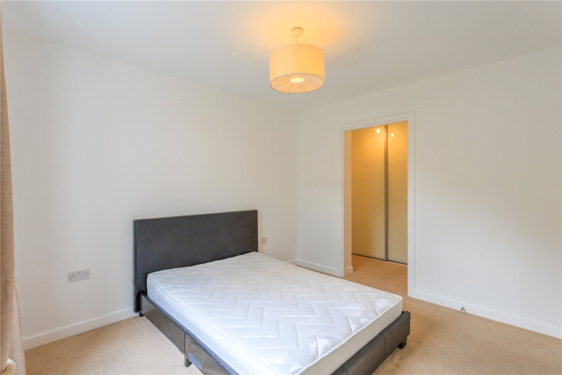 1 bedroom apartments/flats to sale in Tewkesbury Road, Ealing-image 3