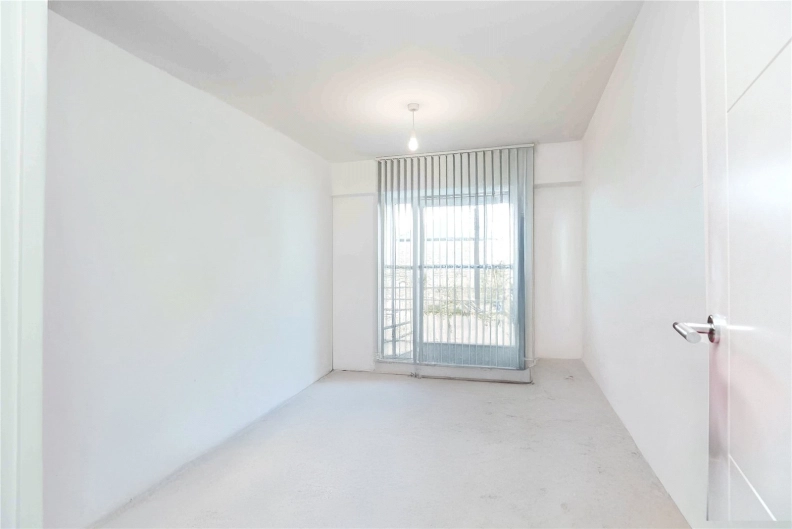 2 bedrooms apartments/flats to sale in Beaufort Square, Beaufort Park, Colindale-image 4