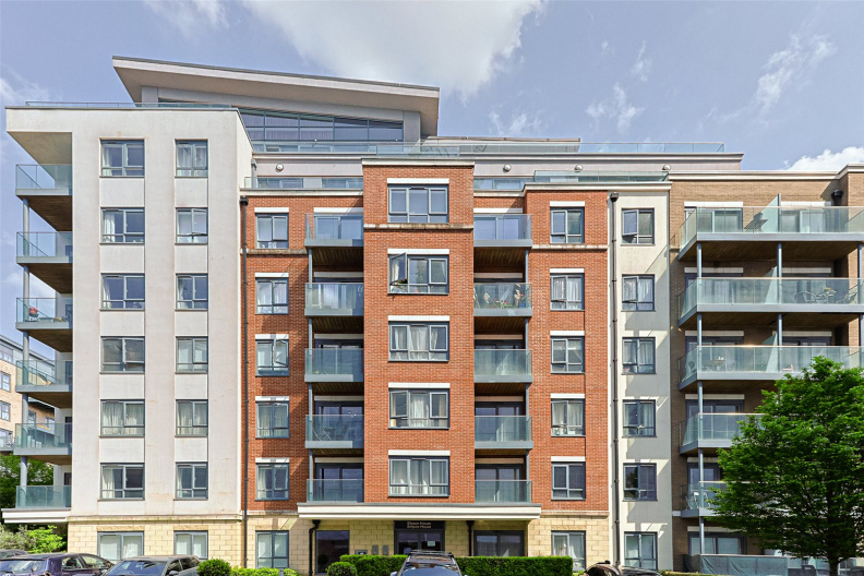 1 bedroom apartments/flats to sale in East Drive, Colindale-image 1