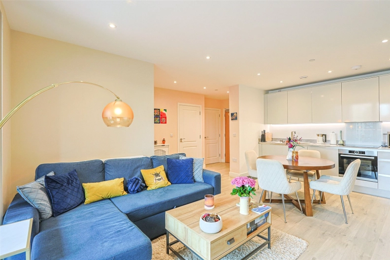 1 bedroom apartments/flats to sale in Lismore Boulevard, Colindale Gardens, Colindale-image 2