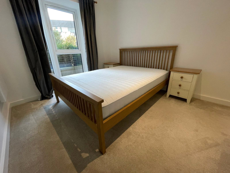 2 bedrooms apartments/flats to sale in Caversham Road, London, Barnet-image 15